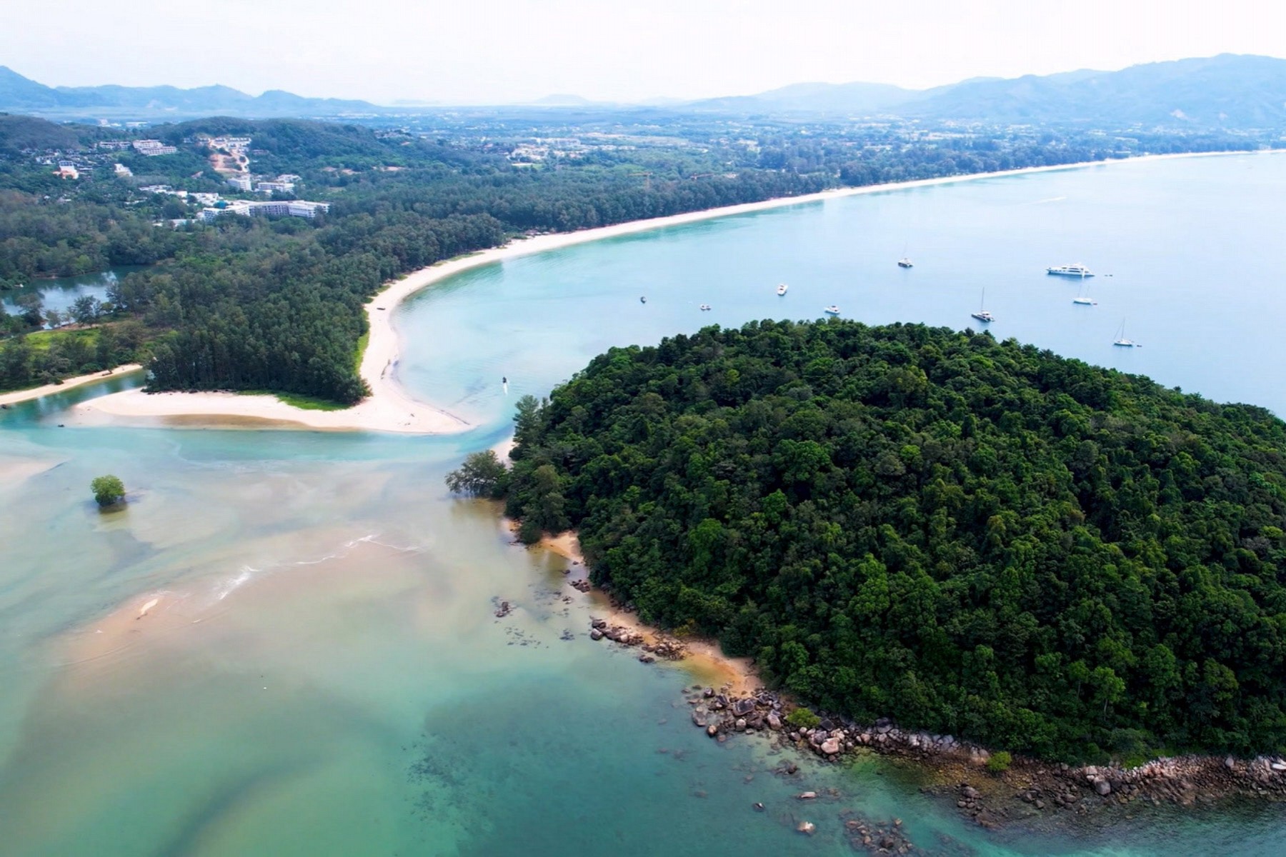Laya Resort & Residences