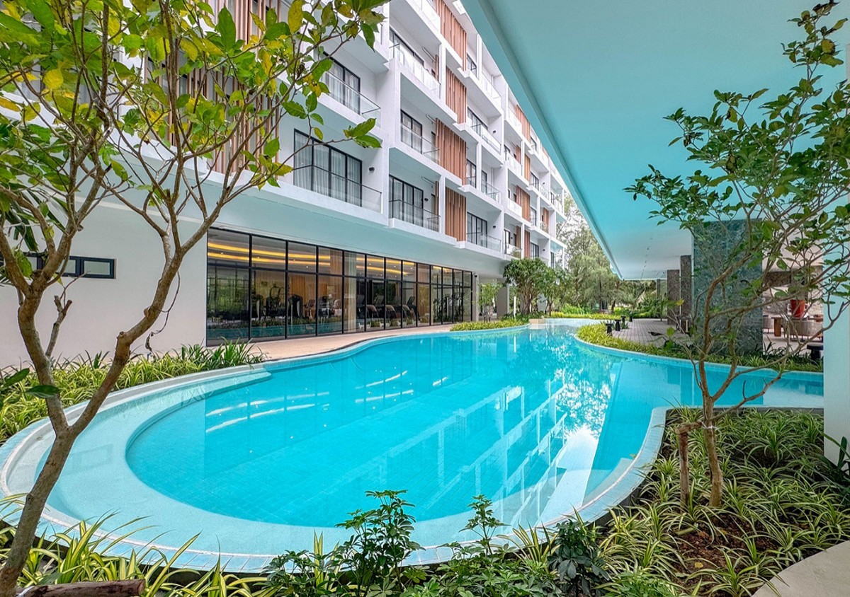Laya Resort & Residences