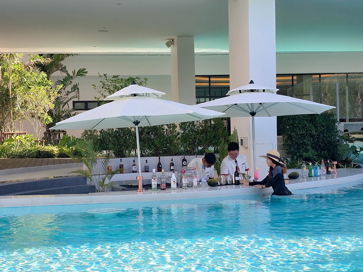 Leisure Pool Bar