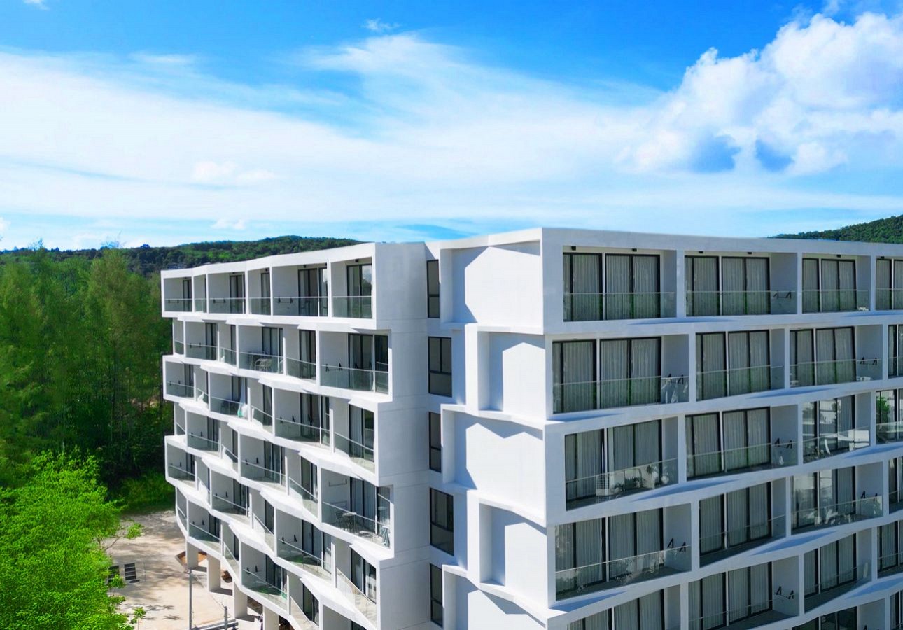 Laya Resort & Residences