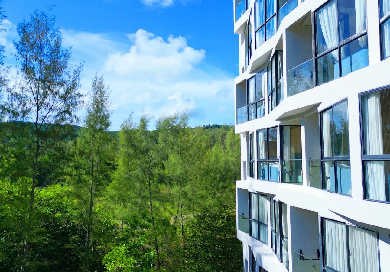 Laya Resort & Residences