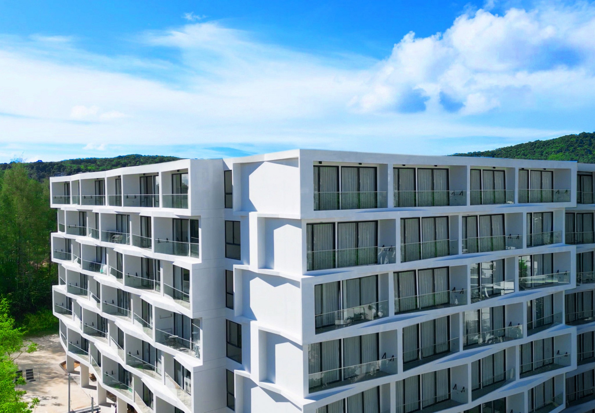 Laya Resort & Residences