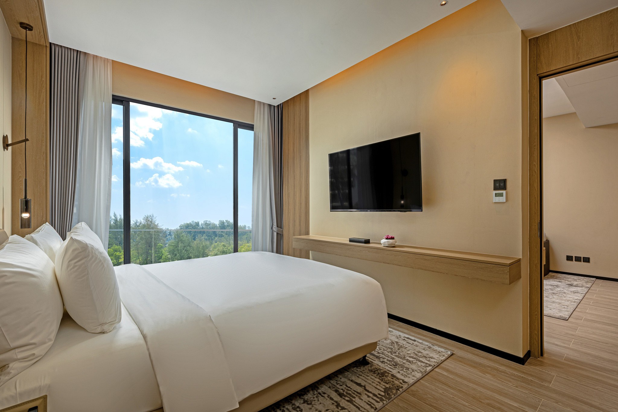 One Bedroom Suite