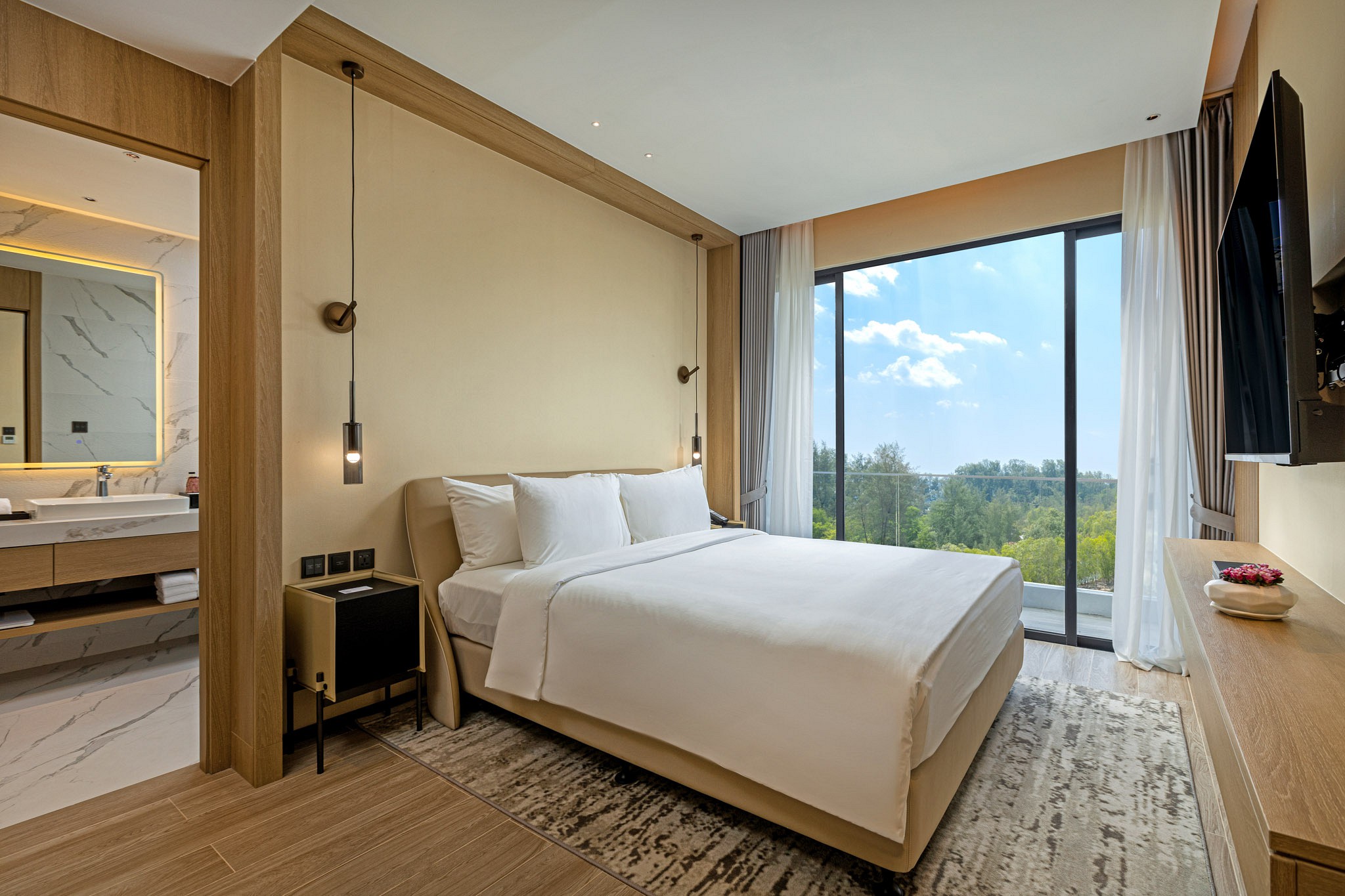 One Bedroom Suite