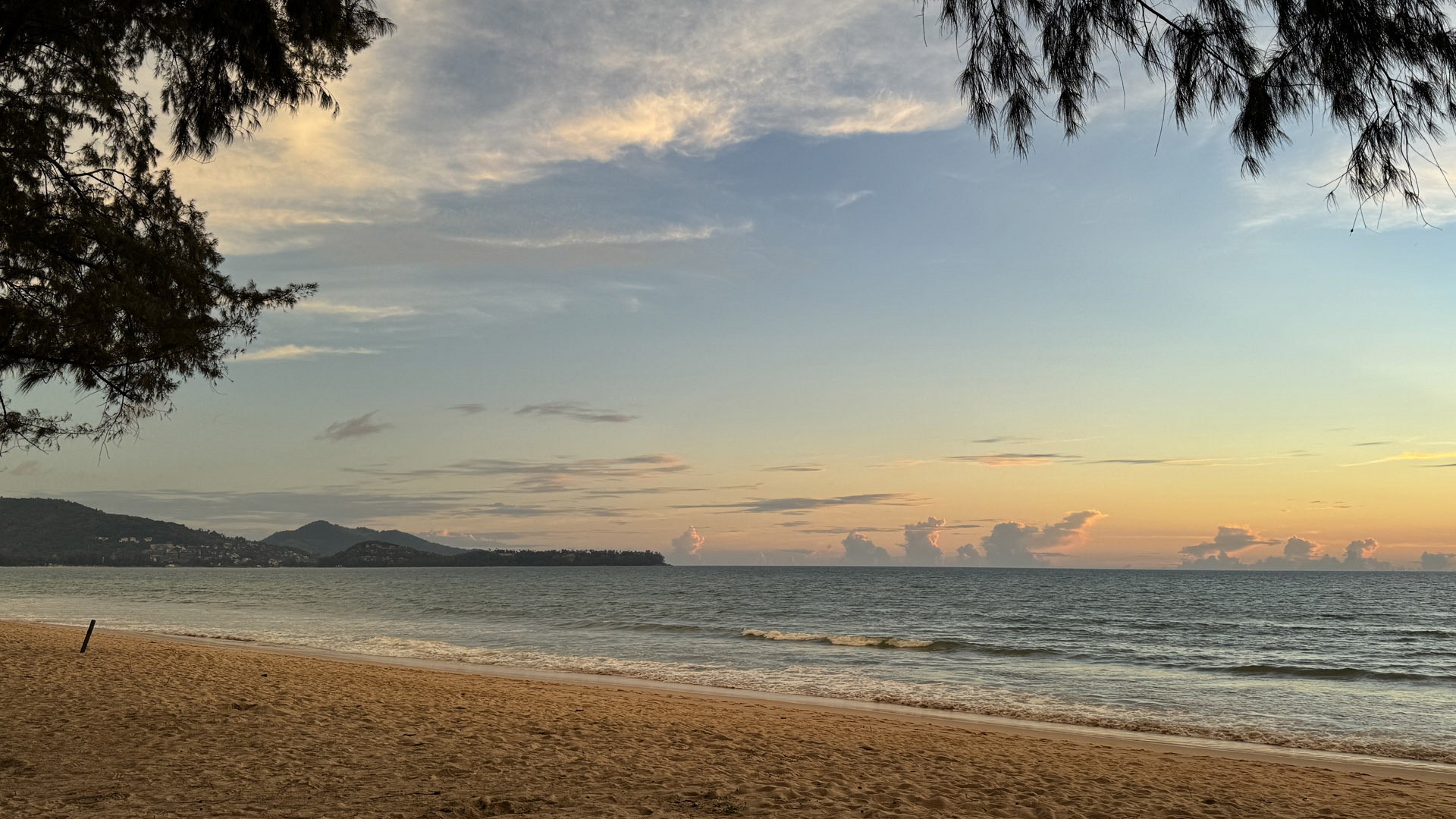 Laya Suites & Residences