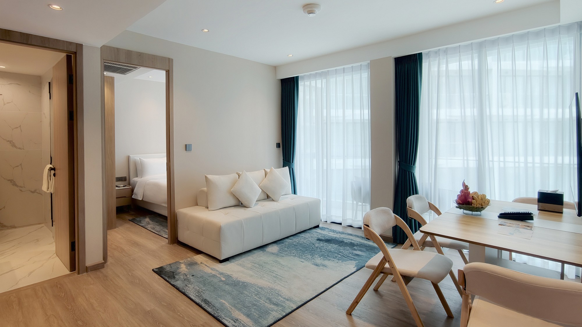 Laya Suites & Residences