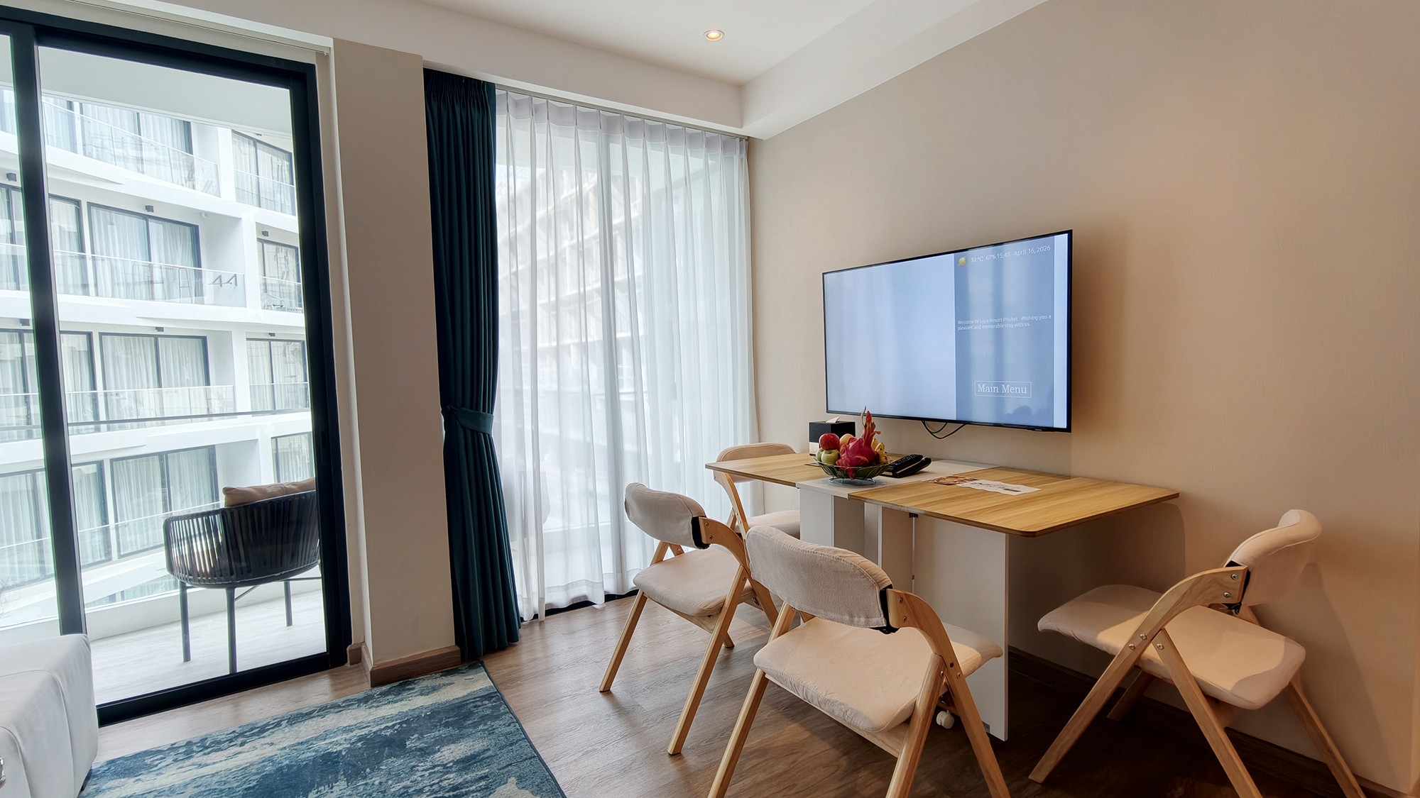 Laya Suites & Residences